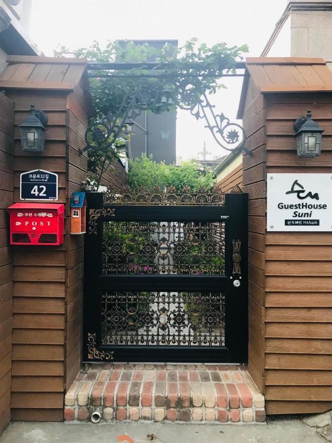 Hanok Guesthouse Suni Seoul Exteriör bild