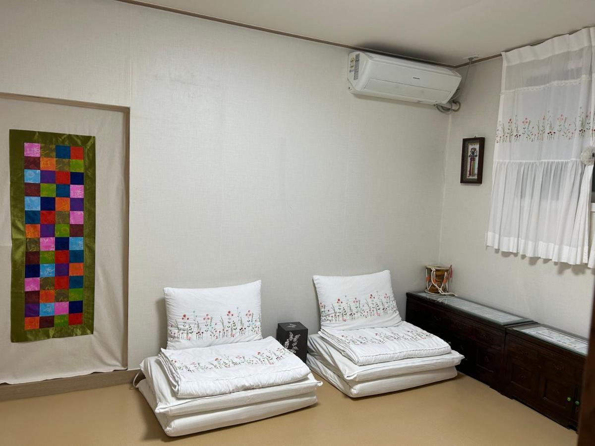 Hanok Guesthouse Suni Seoul Exteriör bild