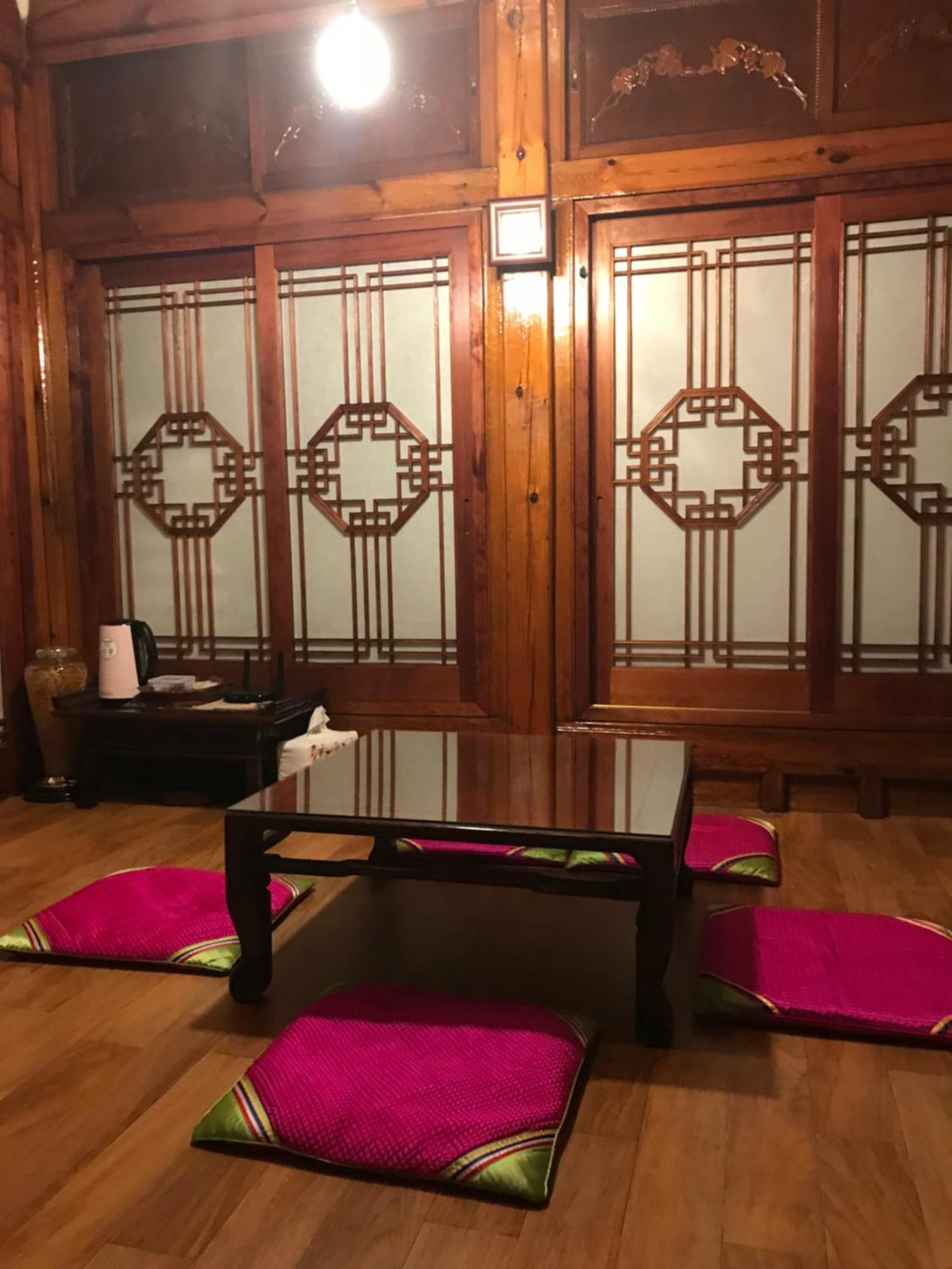 Hanok Guesthouse Suni Seoul Exteriör bild