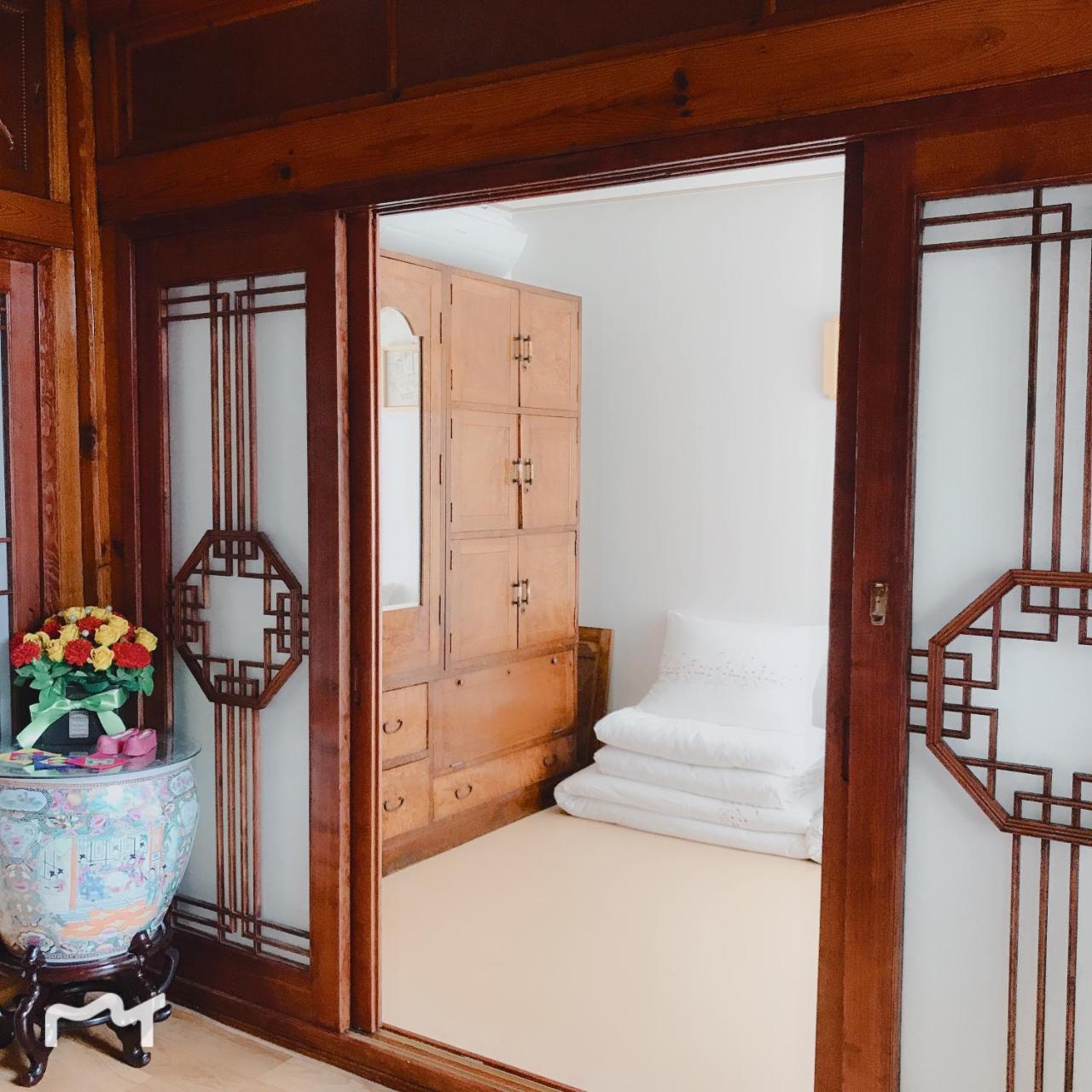 Hanok Guesthouse Suni Seoul Exteriör bild